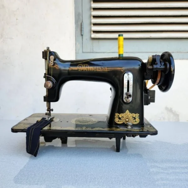 Mesin Jahit Hitam Tradisional Minerva Klasik (Kepala Hitam Legendaris)